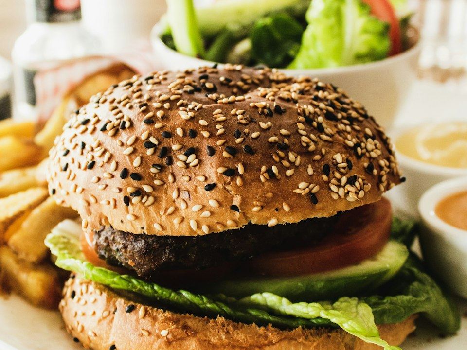 IMPOSSIBLE BURGER